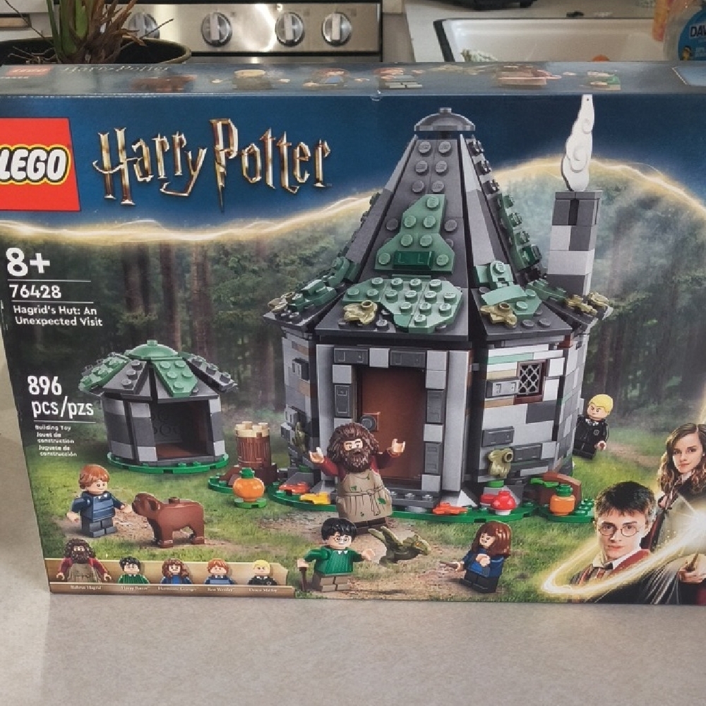 LEGO Harry Potter Hagrid's Hut - Green, Gray, and Brown